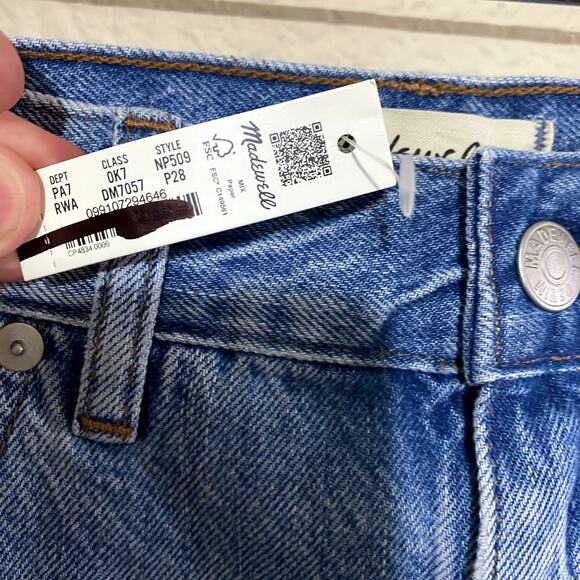 MADEWELL Women Jeans Size 28P Blue 90s Straight-Leg Ripped-Edition Raw-Hem NWT - Picture 6 of 12